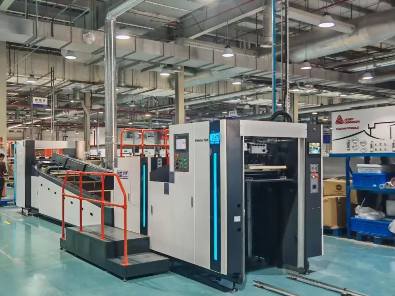 న్యూ స్టార్ కొత్త మెషిన్ FHSGJ-760 ఫుల్ ఆటోమేటిక్ హై-స్పీడ్ ఫుల్/స్పాట్ వార్నిష్ మెషిన్ ఇండోనేషియా కస్టమర్‌కు డెలివరీ చేయబడింది.